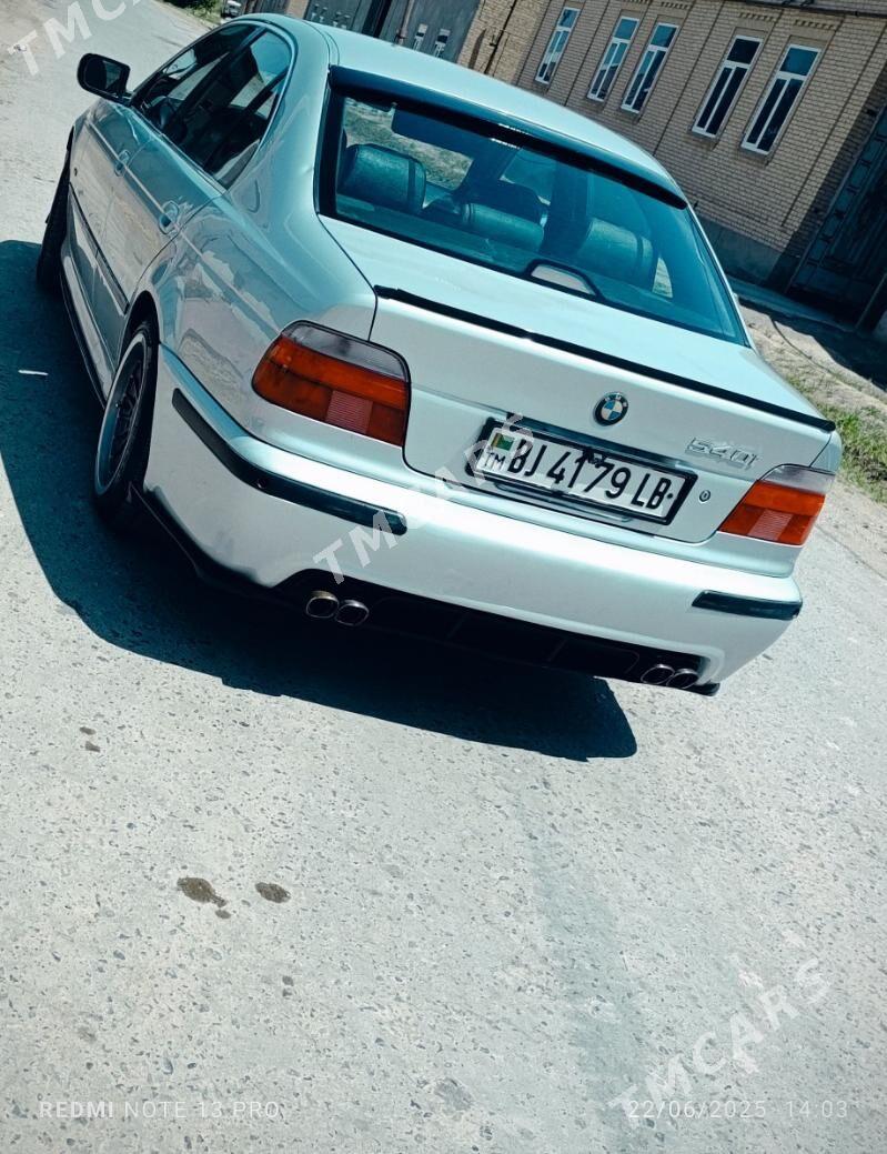 BMW 540 1996 - 135 000 TMT - Çärjew - img 2