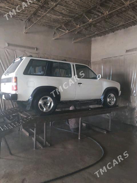 Nissan Pathfinder 1993 - 40 000 TMT - Akdepe - img 3