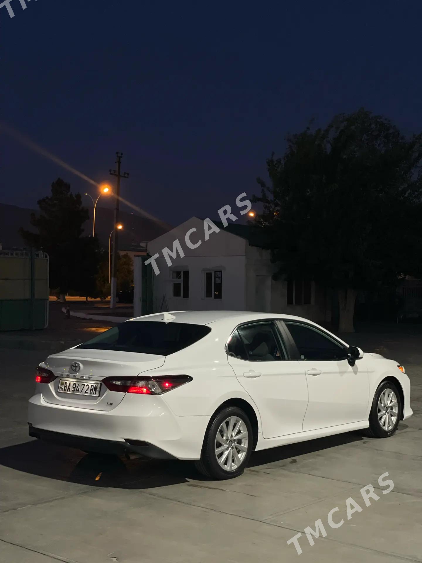 Toyota Camry 2021 - 330 000 TMT - Balkanabat - img 2