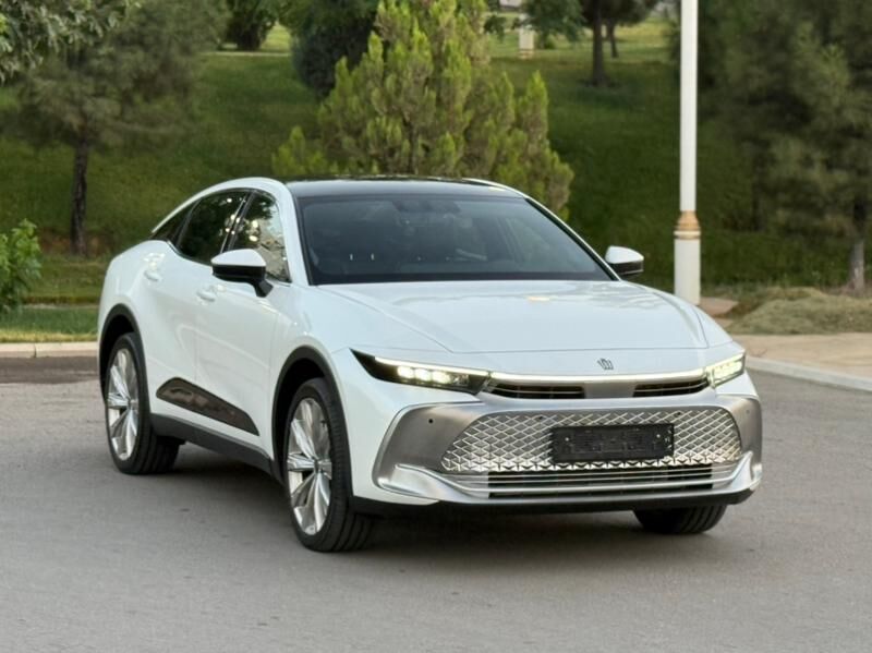 Toyota Crown 2023 - 754 000 TMT - Ашхабад - img 2