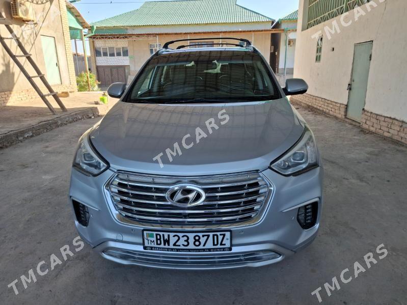 Hyundai Santa Fe 2017 - 270 000 TMT - Gurbansoltan Eje - img 3