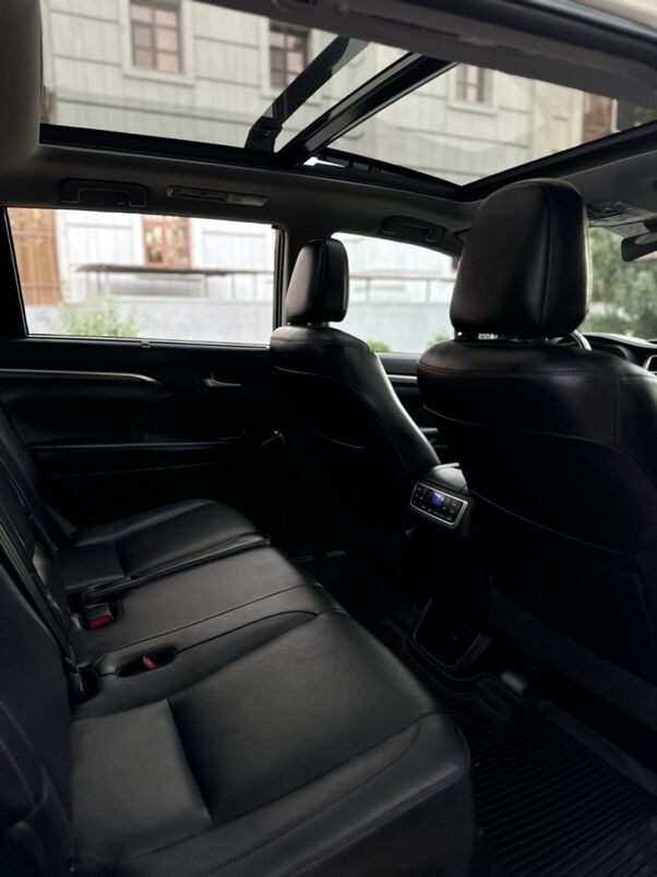 Toyota Highlander 2019 - 588 000 TMT - Ашхабад - img 6