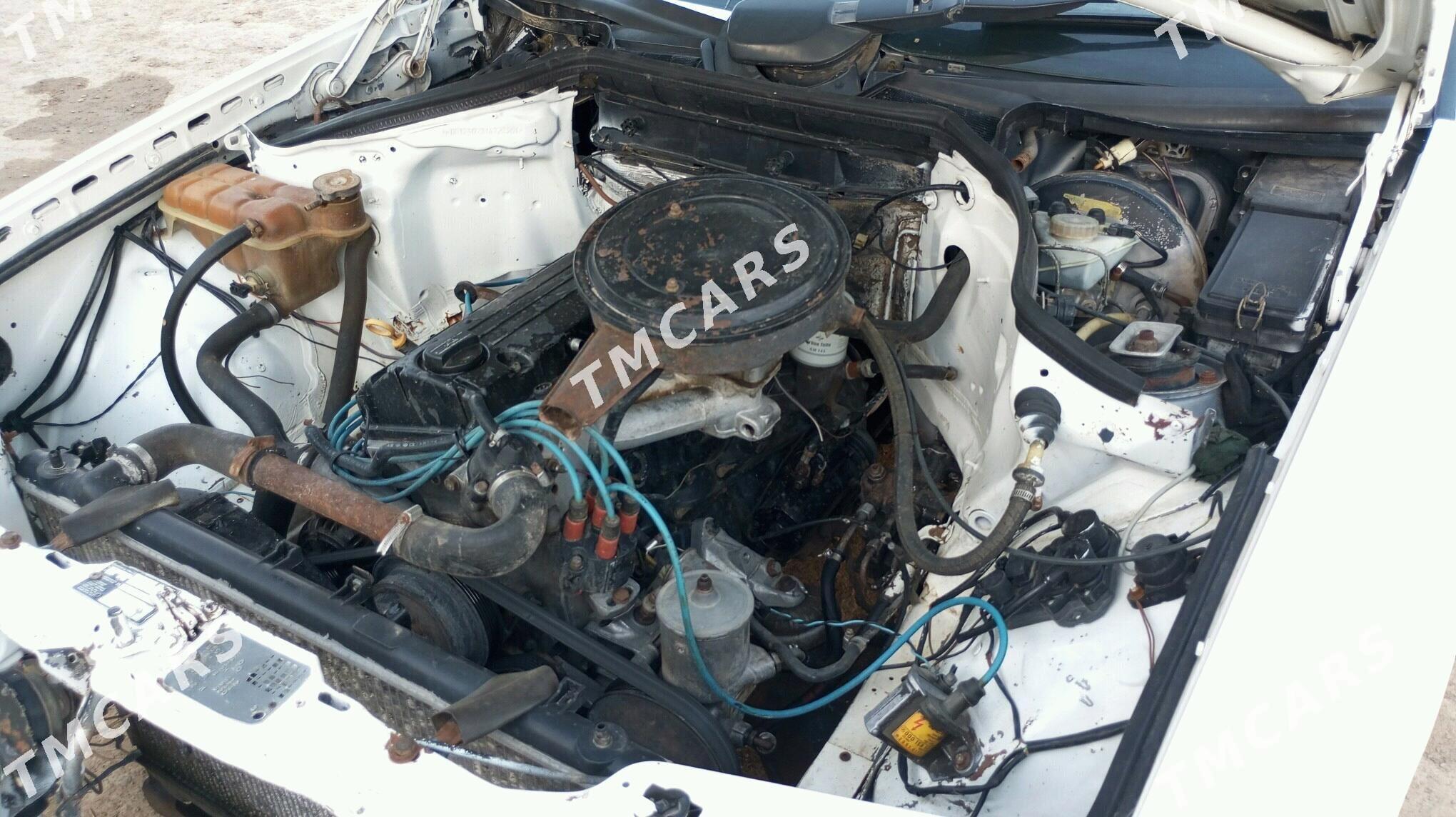 Mercedes-Benz 230E 1989 - 20 000 TMT - Tejen - img 2