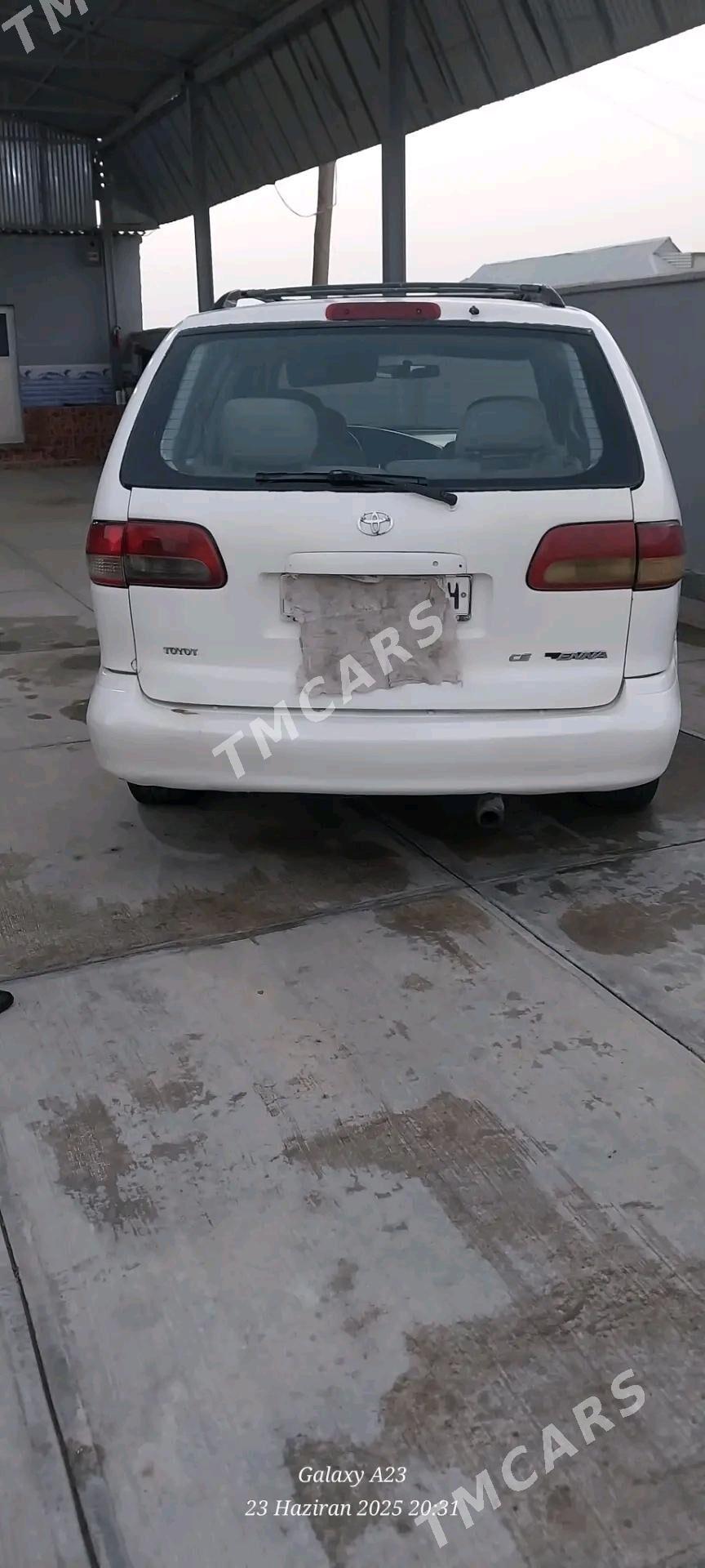 Toyota Sienna 2003 - 125 000 TMT - Кака - img 4