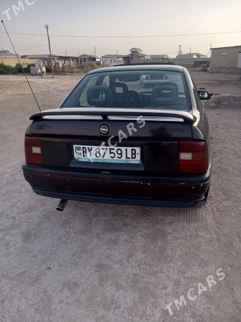 Opel Vectra 1992 - 22 000 TMT - Керки - img 4