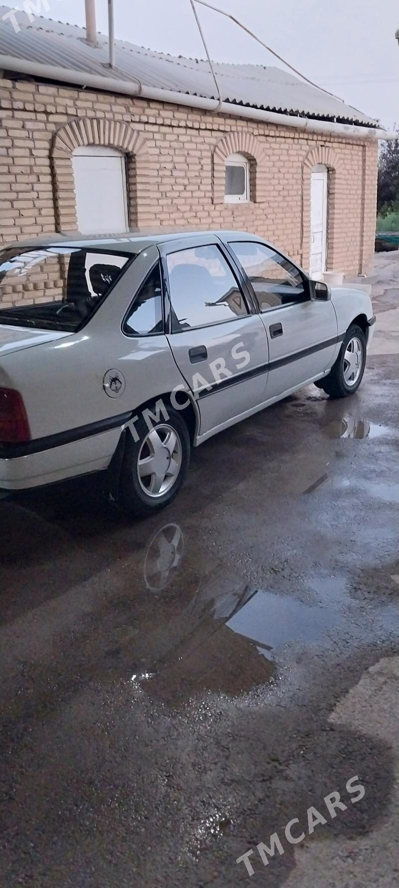 Opel Vectra 1991 - 50 000 TMT - Sakarçäge - img 5