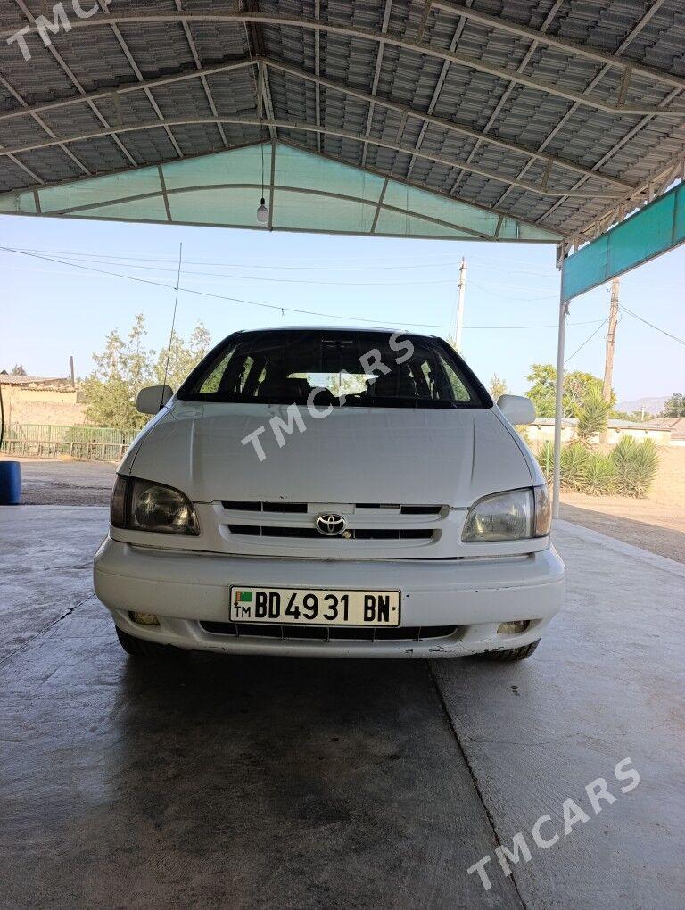Toyota Sienna 2000 - 125 000 TMT - Magtymguly - img 2