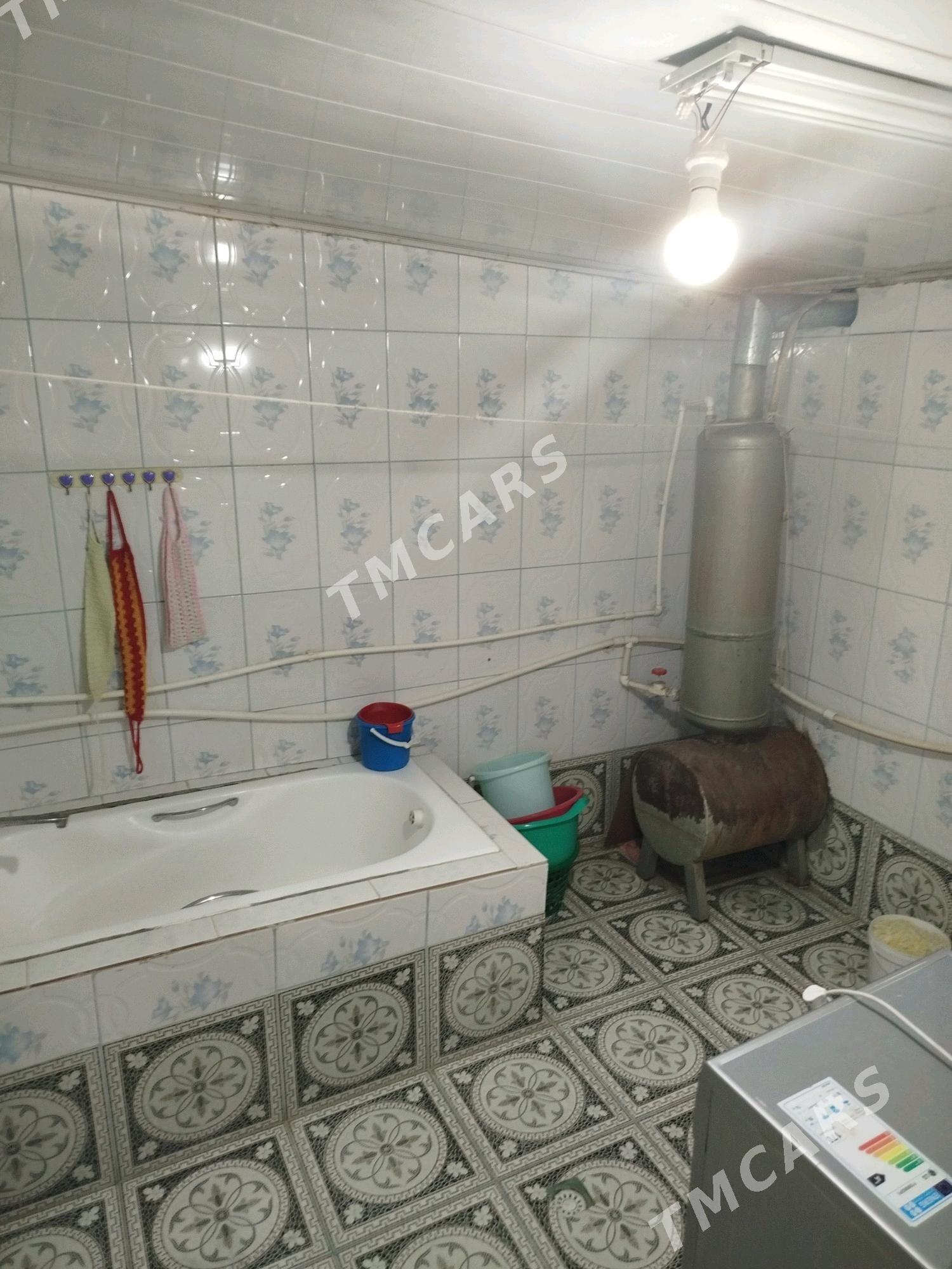 Продаю дом около Набат кафе - Туркменабат - img 4