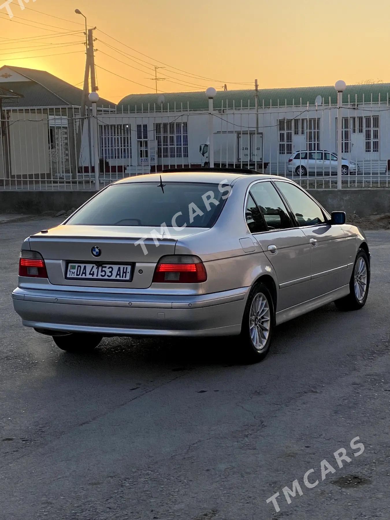 BMW E39 2001 - 135 000 TMT - Гызыларбат - img 2