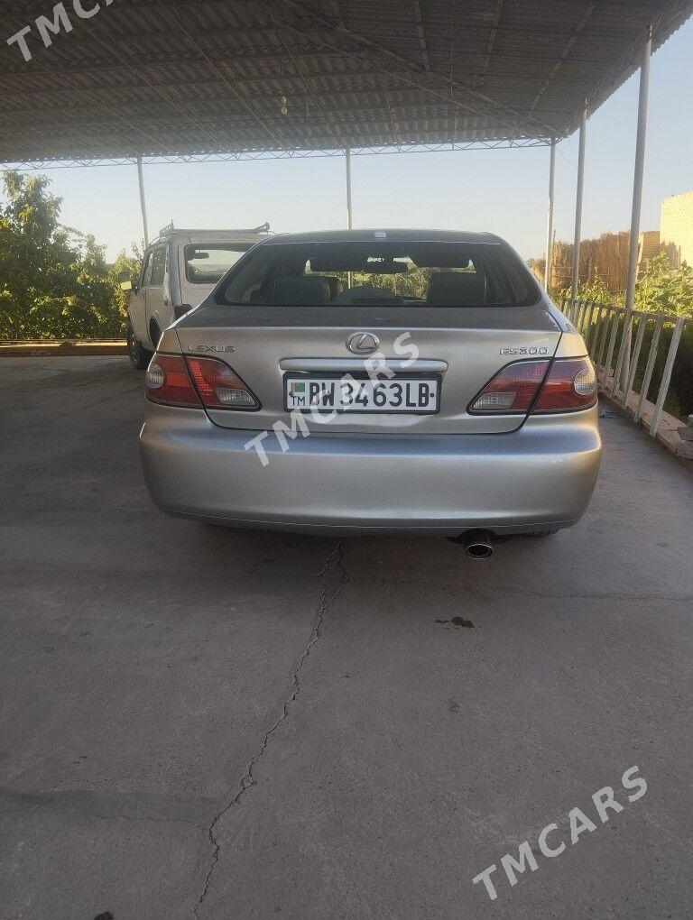 Lexus ES 2002 - 185 000 TMT - Дянев - img 5