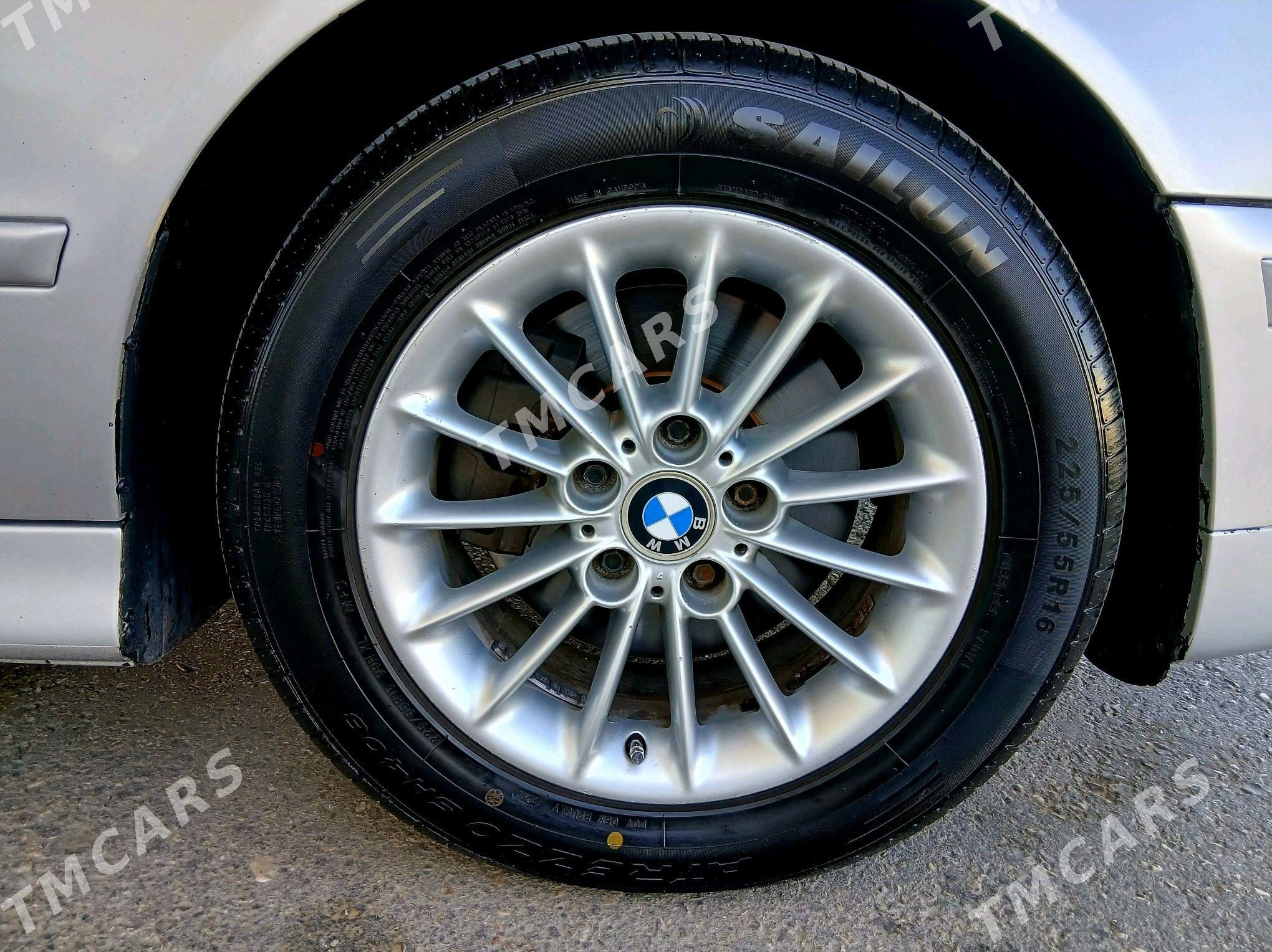 BMW 530 2003 - 140 000 TMT - Balkanabat - img 8