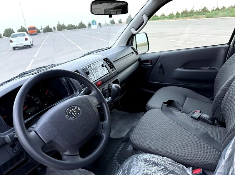 Toyota Hiace 2025 - 455 000 TMT - Aşgabat - img 9