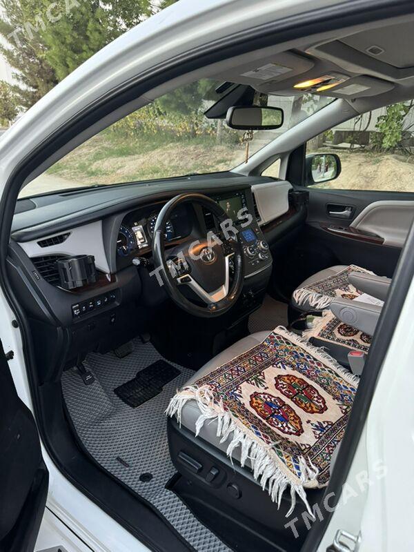 Toyota Sienna 2018 - 500 000 TMT - Aşgabat - img 2