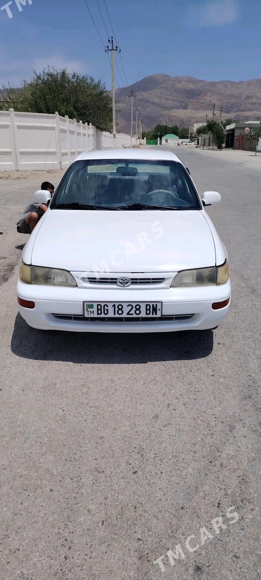 Toyota Corolla 1993 - 65 000 TMT - Balkanabat - img 3