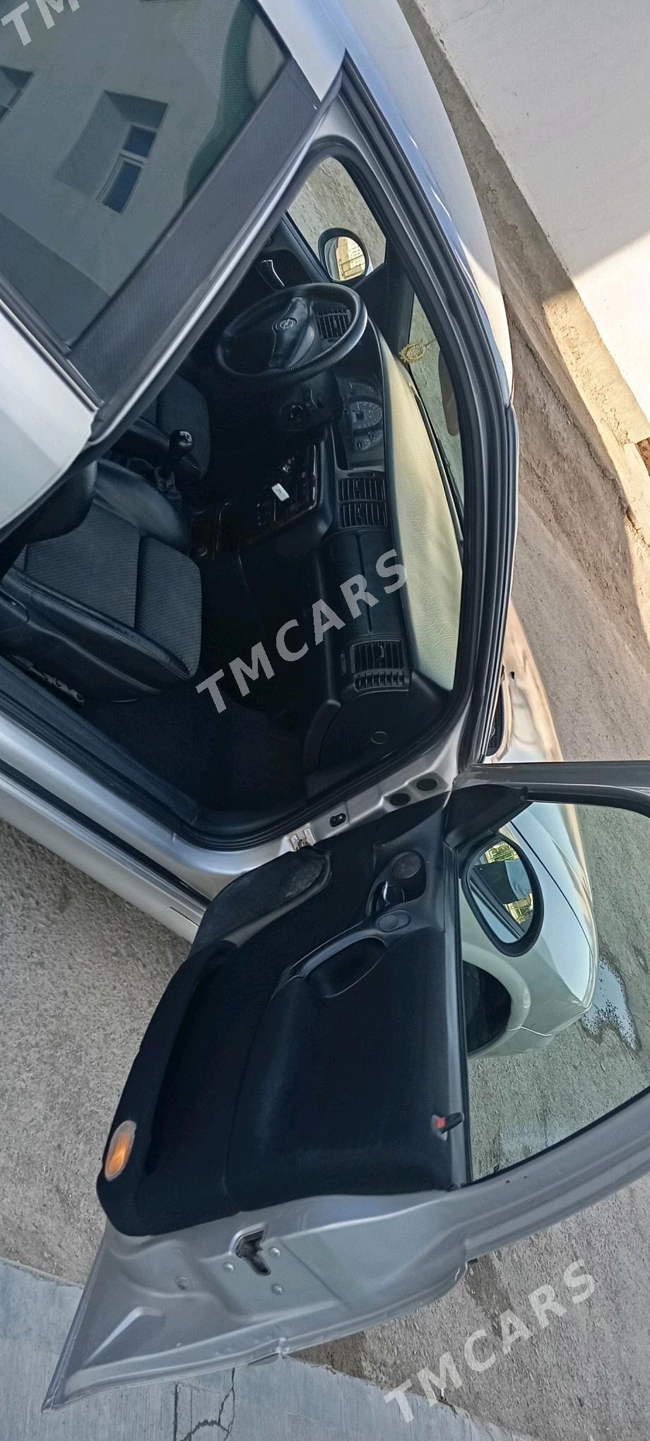 Opel Vectra 2001 - 74 000 TMT - Daşoguz - img 4