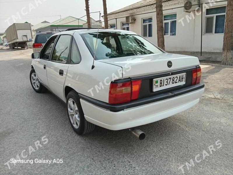 Opel Vectra 1994 - 35 000 TMT - Анев - img 5