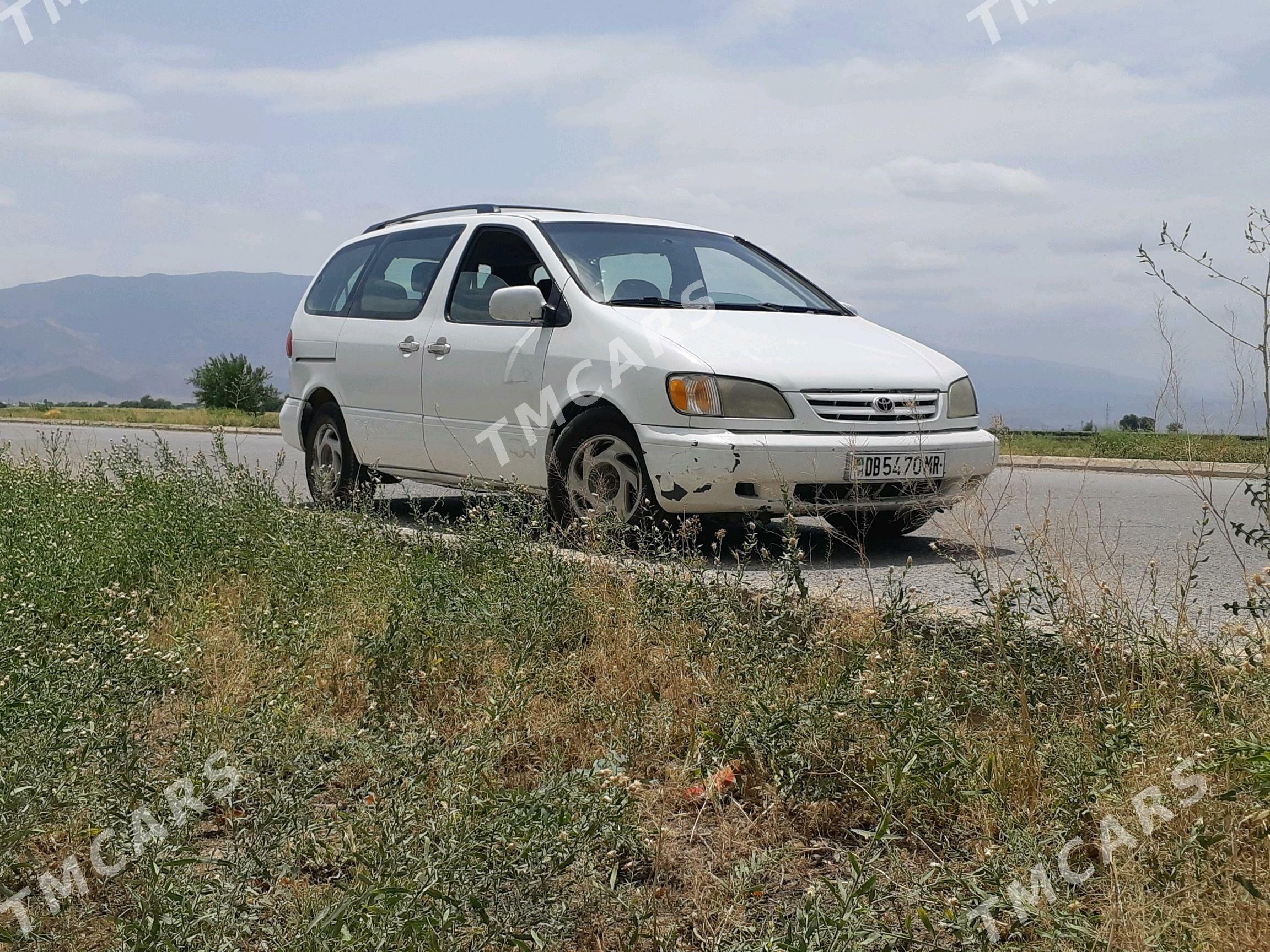 Toyota Sienna 2001 - 116 000 TMT - Mary - img 4