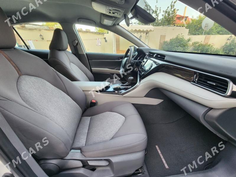 Toyota Camry 2020 - 352 000 TMT - Ашхабад - img 2