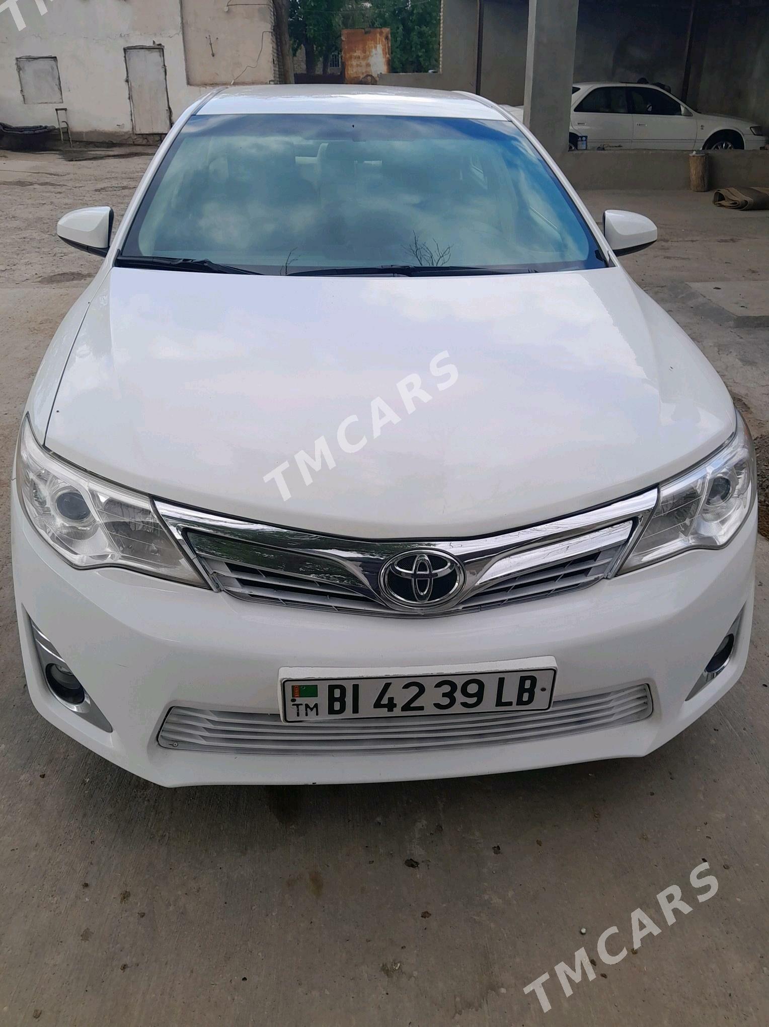 Toyota Camry 2013 - 200 000 TMT - Керки - img 2