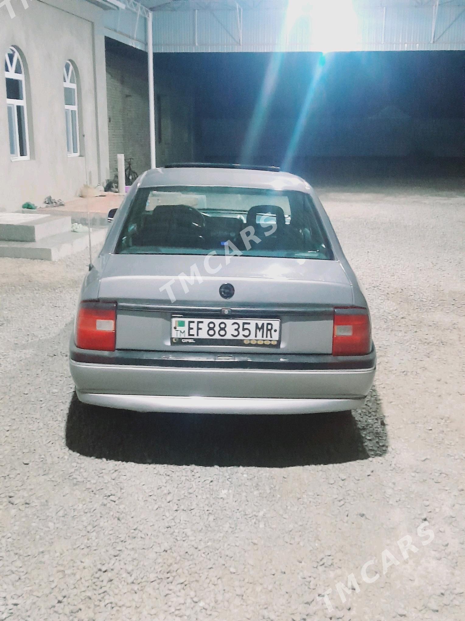 Opel Vectra 1993 - 29 000 TMT - Мары - img 3