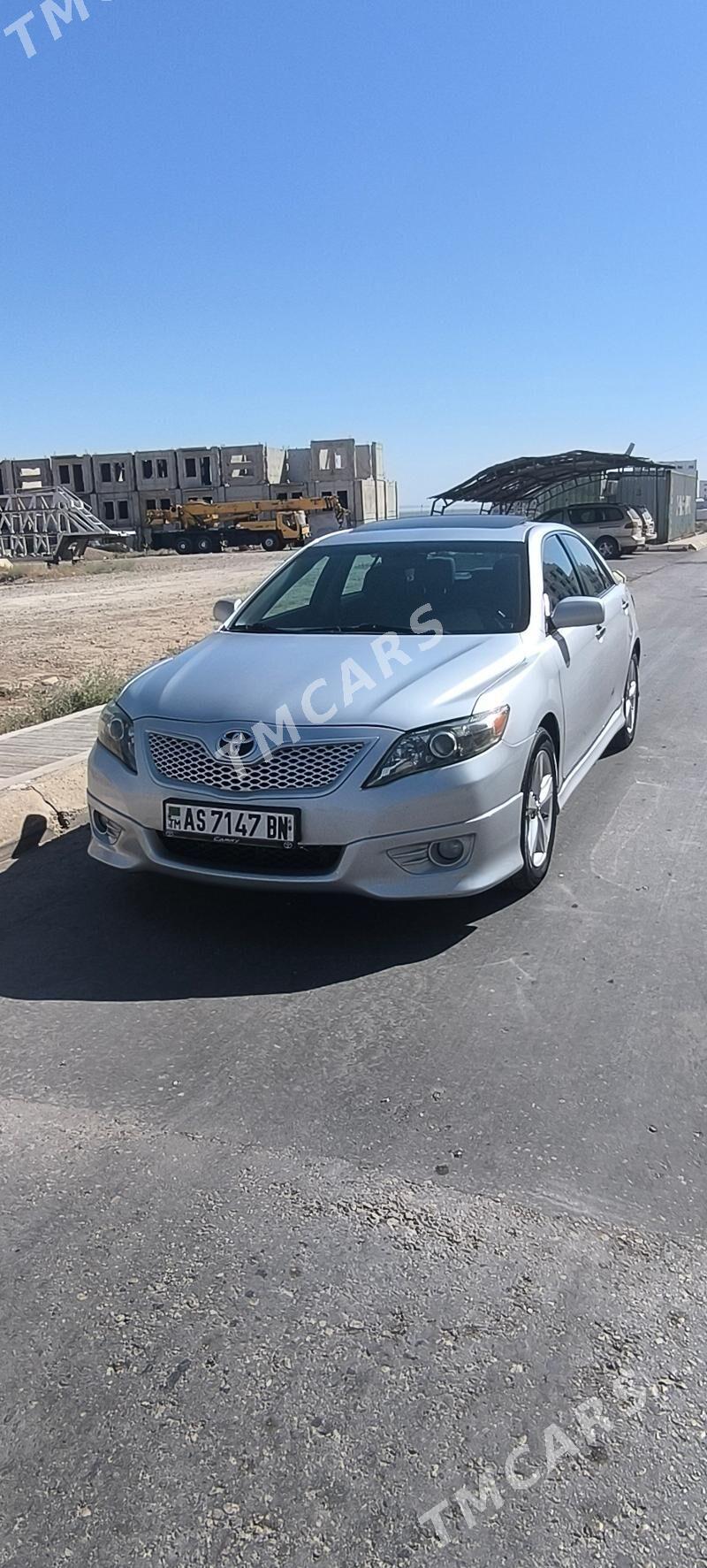 Toyota Camry 2011 - 240 000 TMT - "Altyn Asyr" Gündogar bazary (Jygyllyk) - img 5