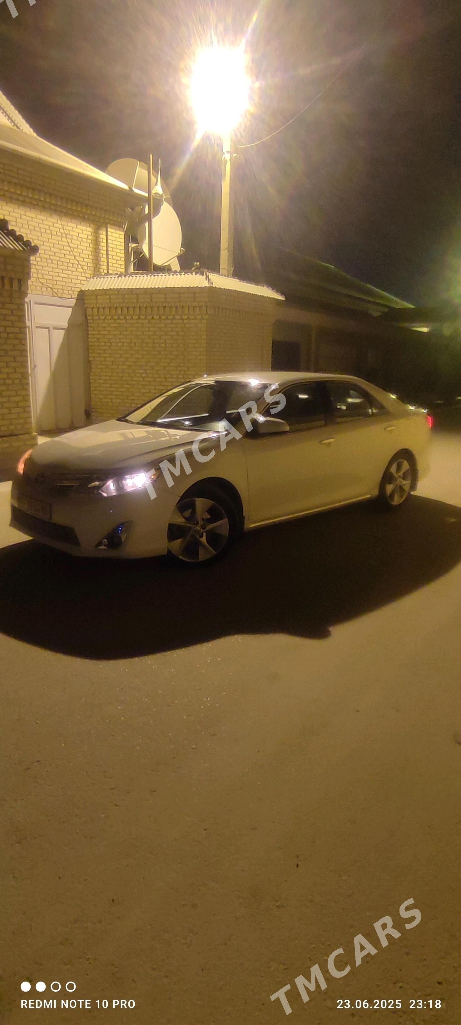Toyota Camry 2012 - 250 000 TMT - Mary - img 4