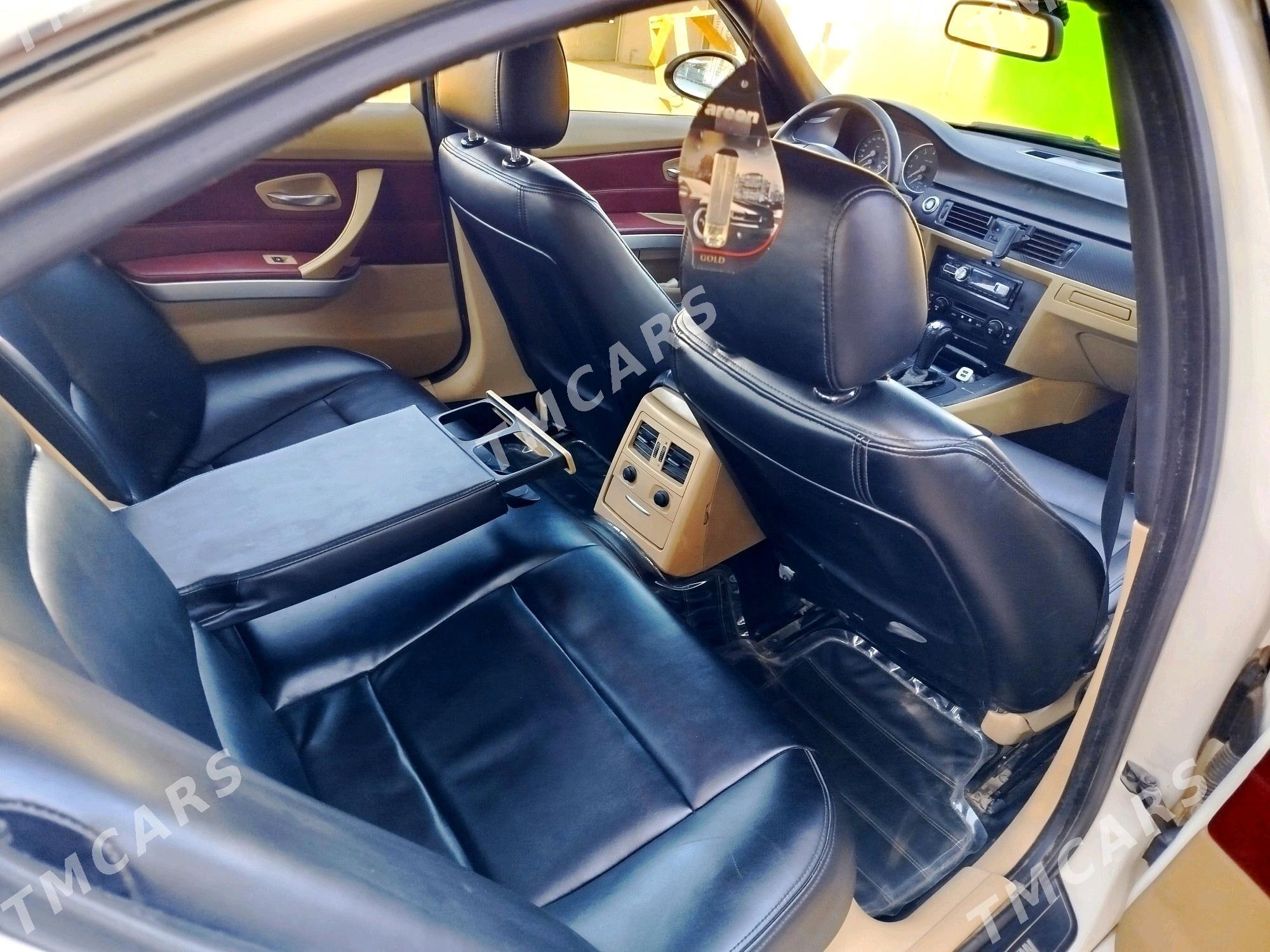 BMW 3 Series 2005 - 105 000 TMT - Туркменбаши - img 2