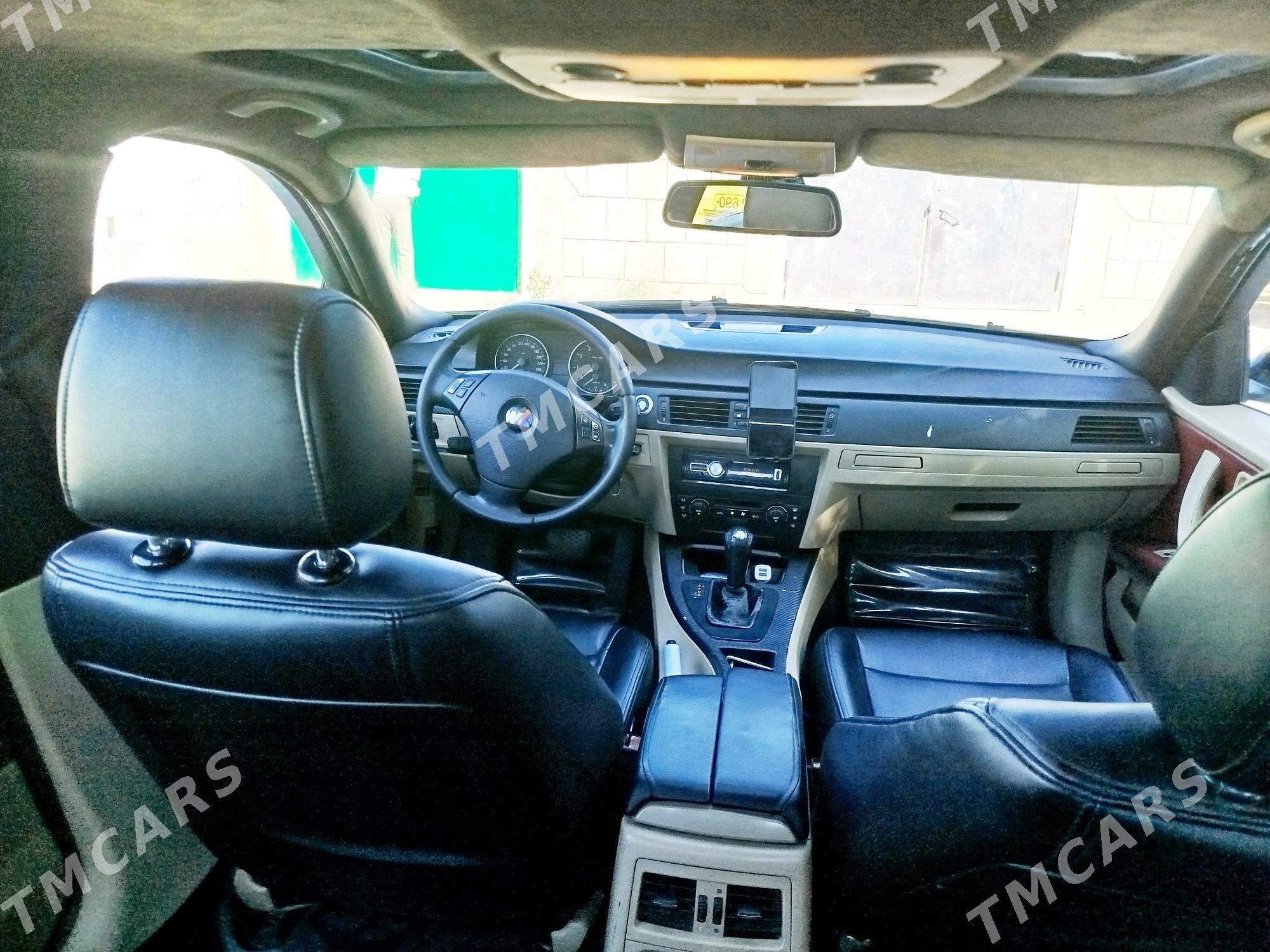 BMW 3 Series 2005 - 105 000 TMT - Туркменбаши - img 8