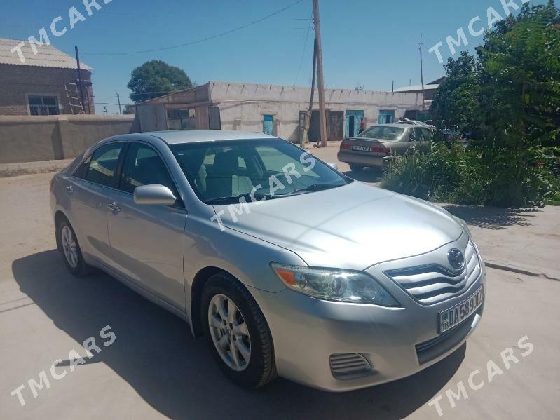 Toyota Camry 2011 - 230 000 TMT - Кёнеургенч - img 6