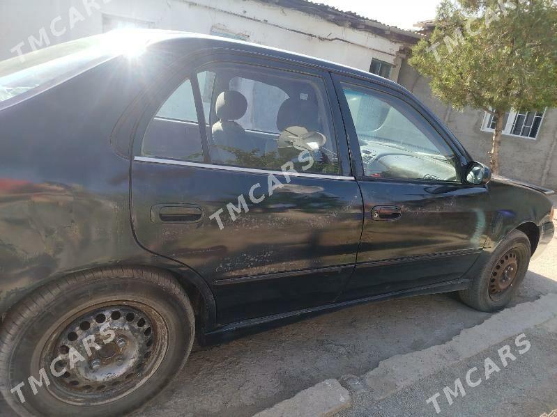 Toyota Corolla 2000 - 50 000 TMT - Gyzylarbat - img 3