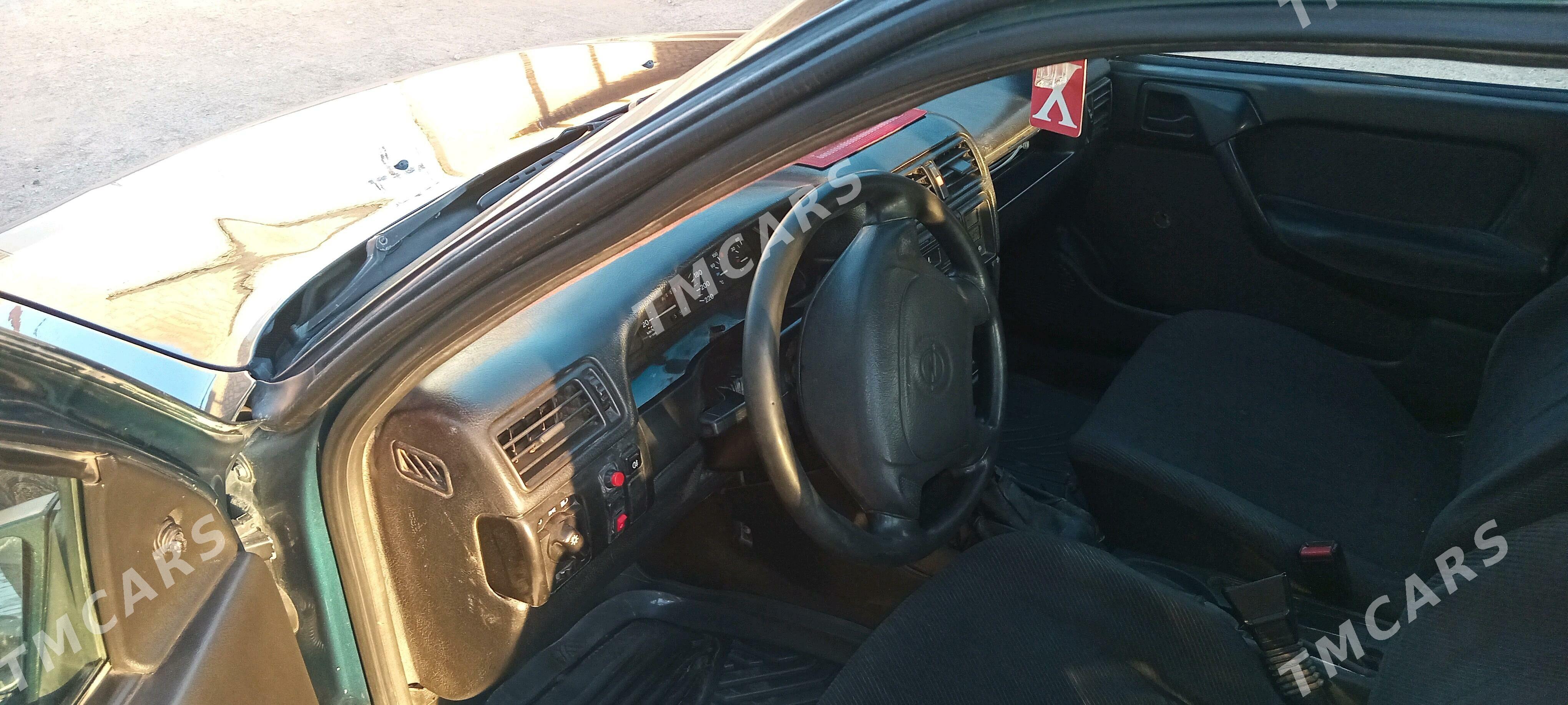 Opel Vectra 1994 - 40 000 TMT - Мары - img 5