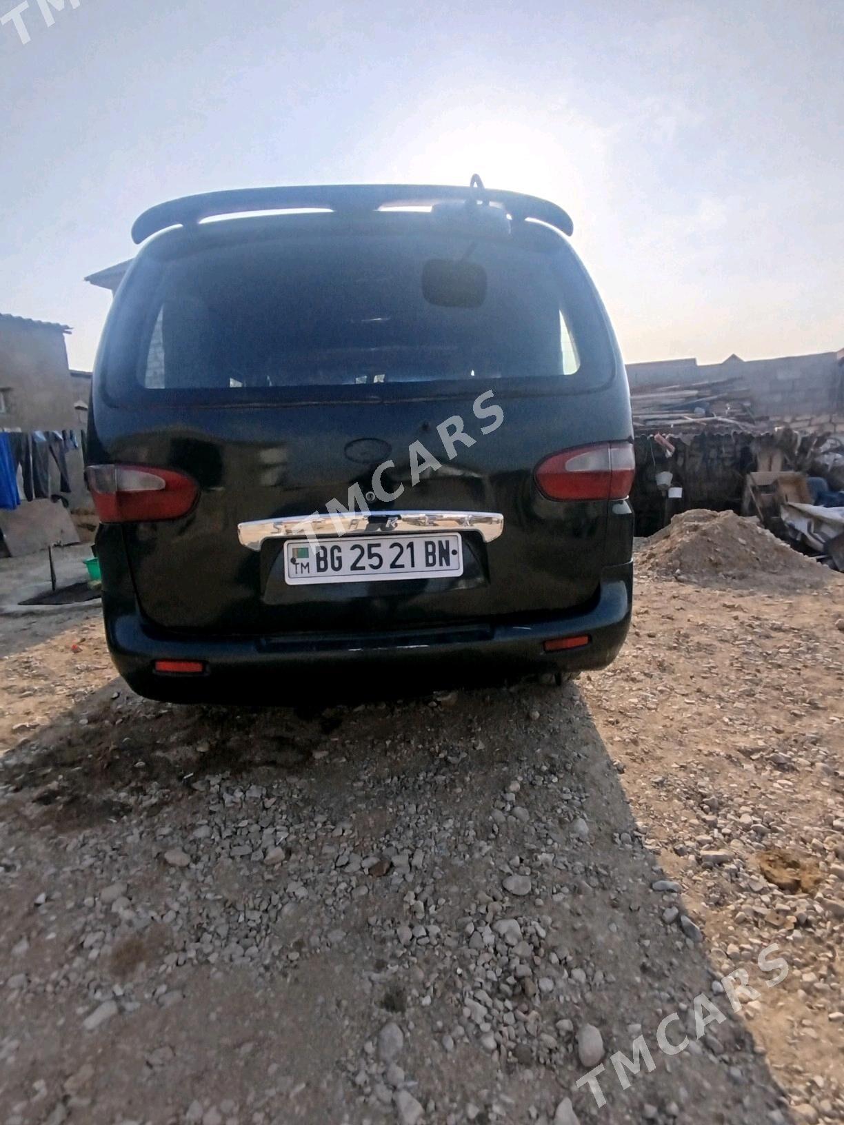 Hyundai H-1 1999 - 35 000 TMT - Balkanabat - img 1