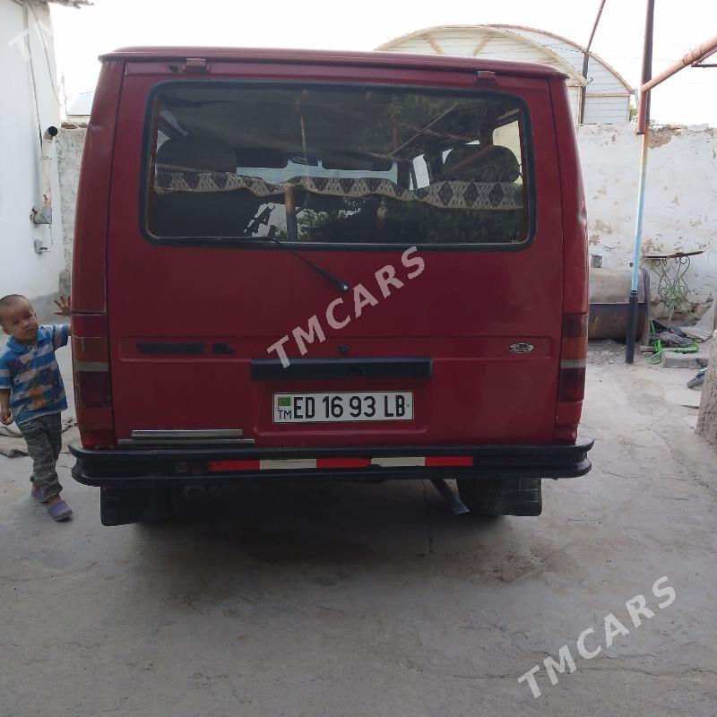 Ford Aerostar 1991 - 26 000 TMT - Magdanly - img 2