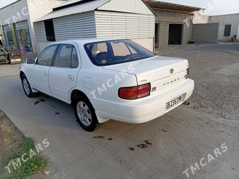 Toyota Camry 1993 - 78 000 TMT - Мары - img 3