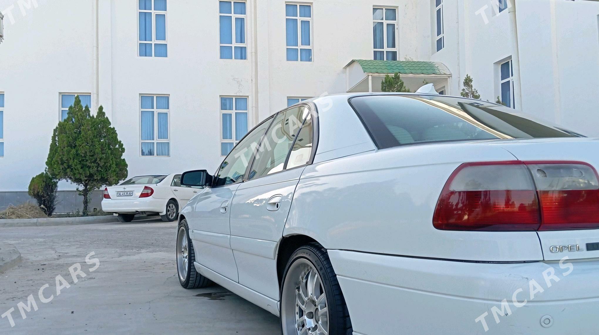 Opel Omega 2003 - 50 000 TMT - Анев - img 4