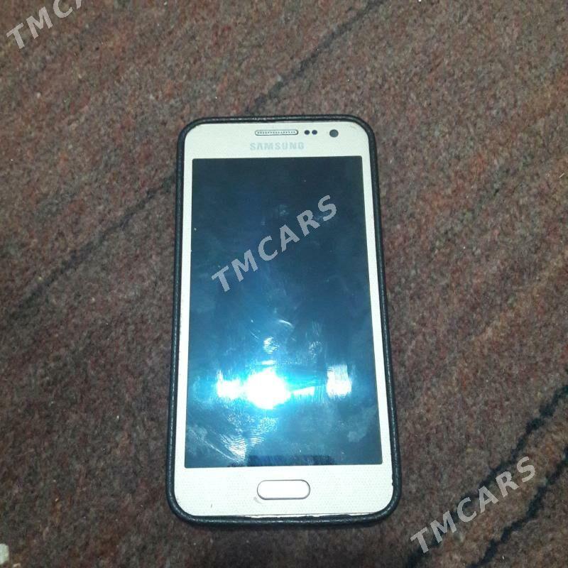 samsung a3 - Bagyr - img 3