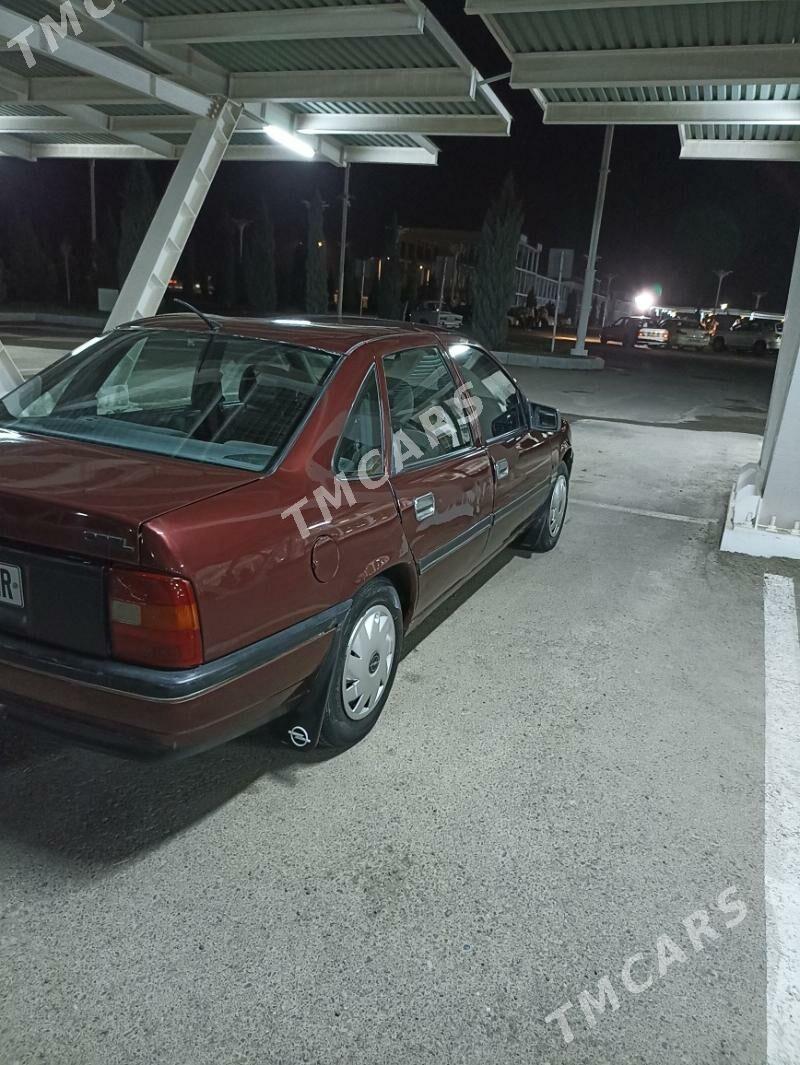 Opel Vectra 1991 - 35 000 TMT - Мары - img 4