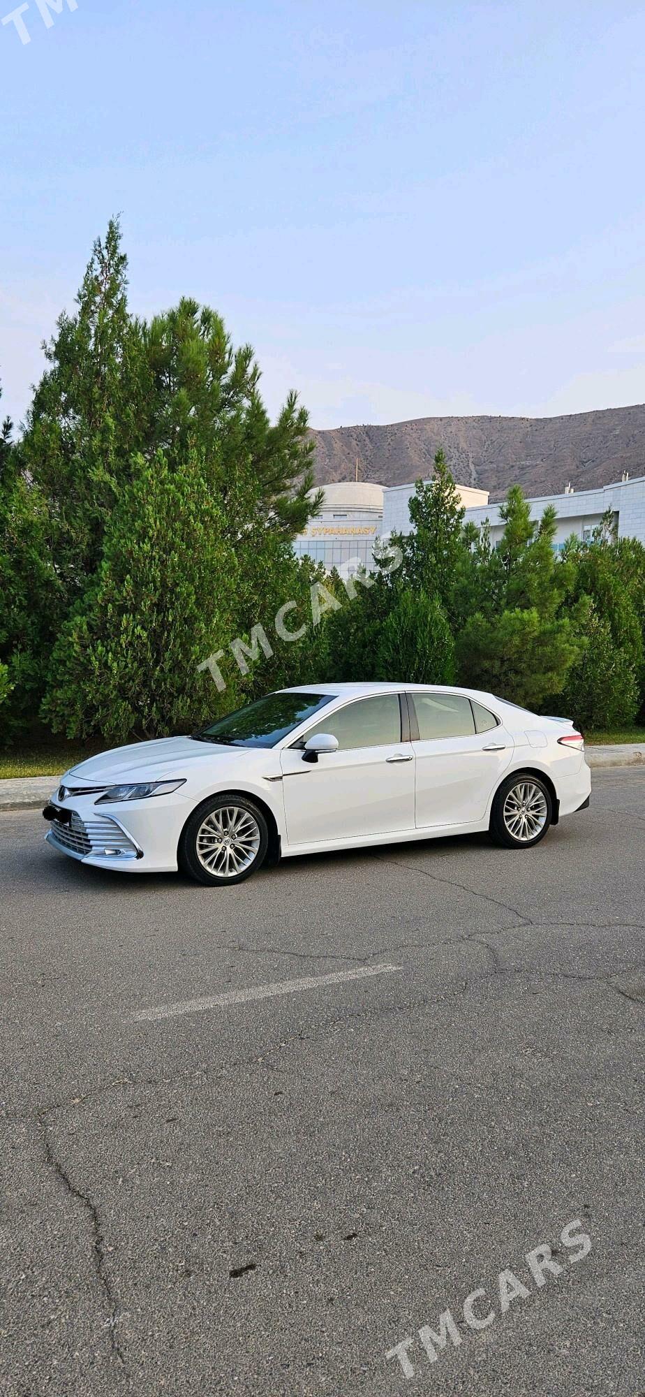 Toyota Camry 2018 - 290 000 TMT - Бахарден - img 2