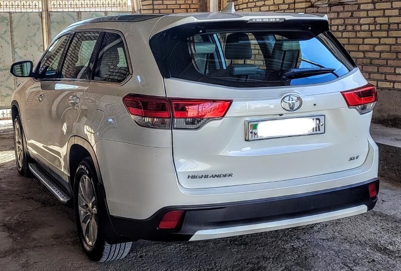 Toyota Highlander 2019 - 450 000 TMT - Мары - img 2