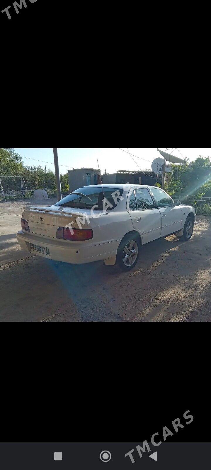 Toyota Camry 1994 - 82 000 TMT - Tejen - img 3