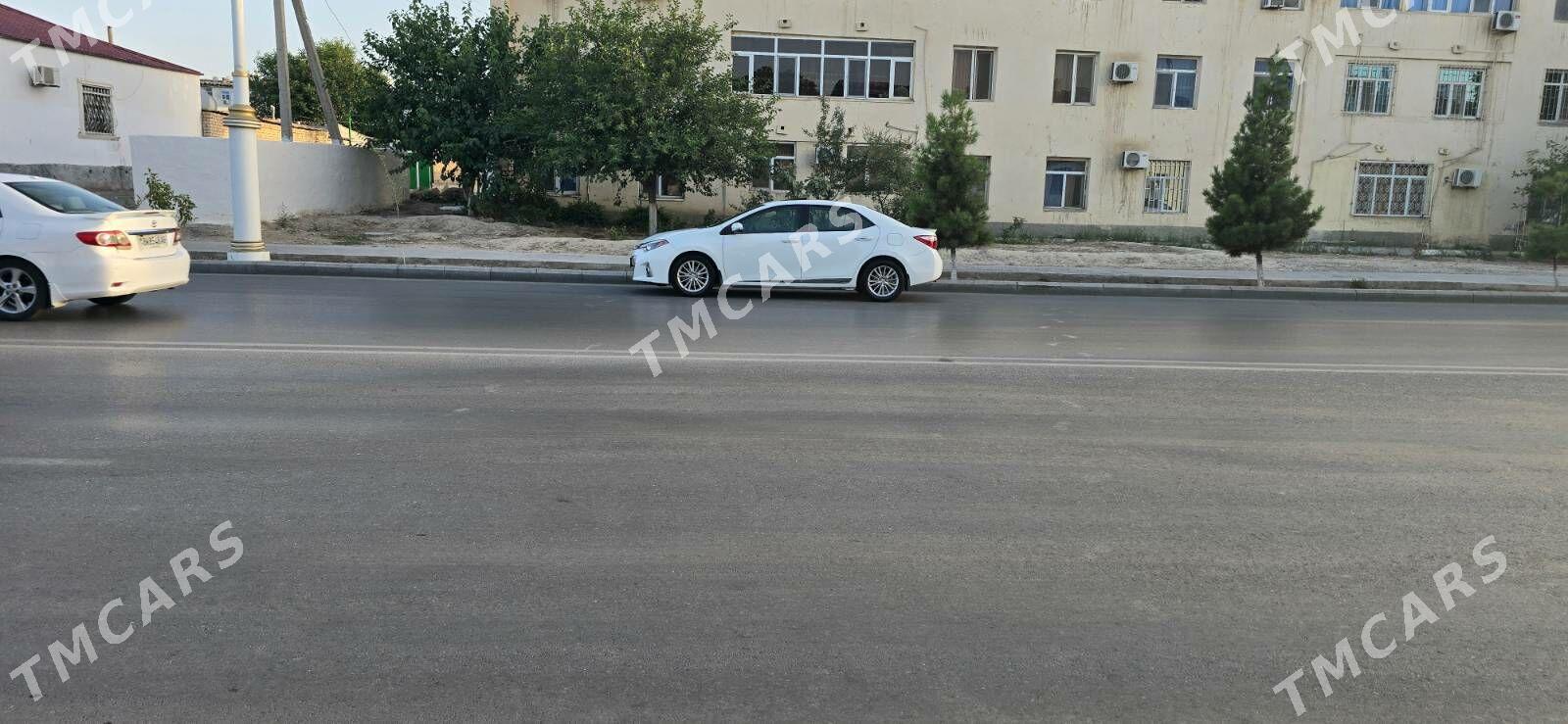 Toyota Corolla 2016 - 196 000 TMT - Aşgabat - img 3