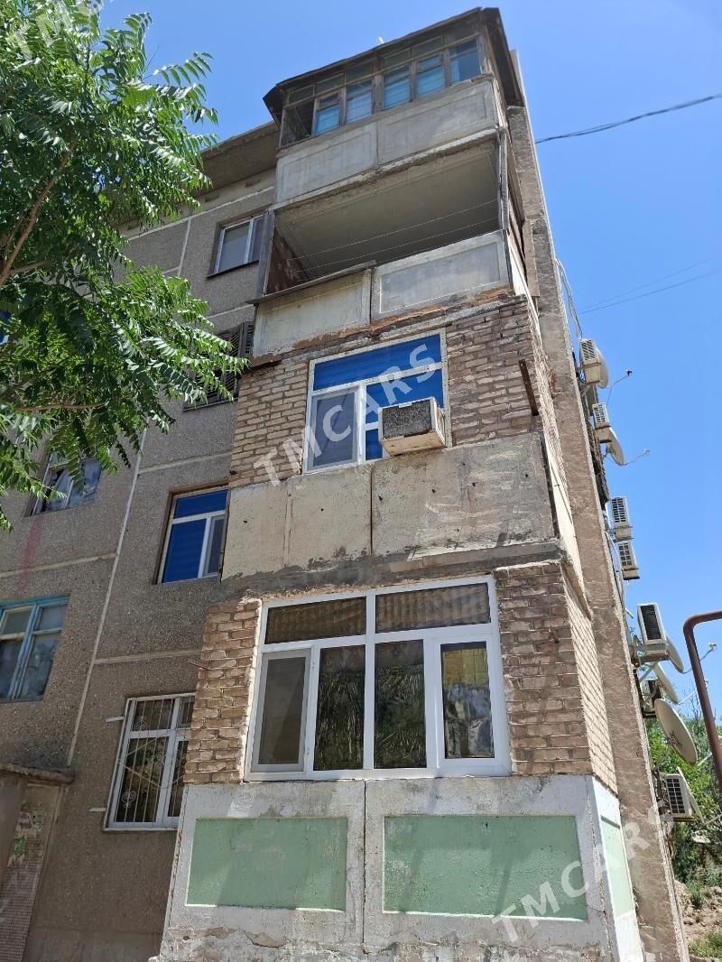 1kom satlyk kwartira - Туркменабат - img 8