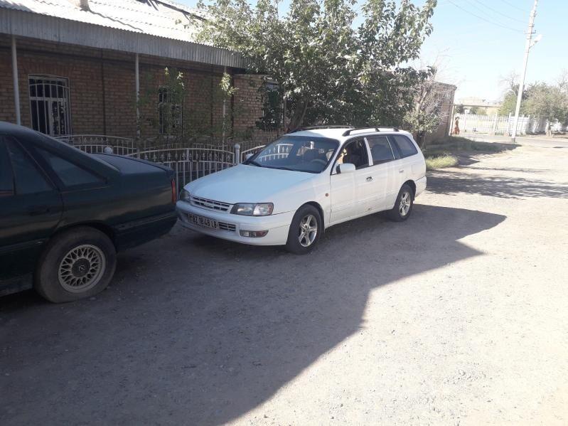 Toyota Carina 1995 - 50 000 TMT - Türkmenabat - img 3
