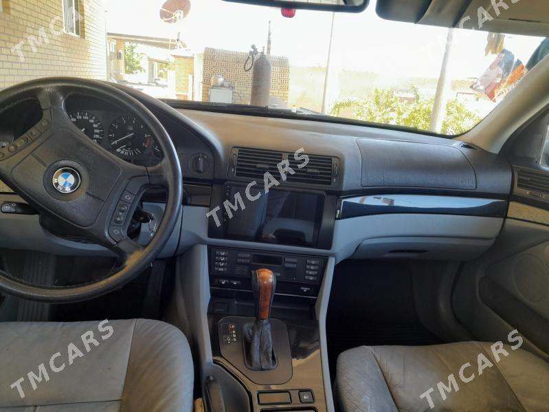 BMW 530 2002 - 140 000 TMT - Murgap - img 5