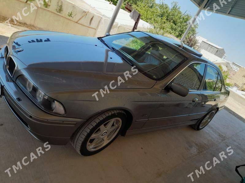 BMW 530 2002 - 140 000 TMT - Murgap - img 11