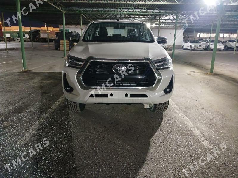 Toyota Hilux 2025 - 686 000 TMT - Ашхабад - img 8