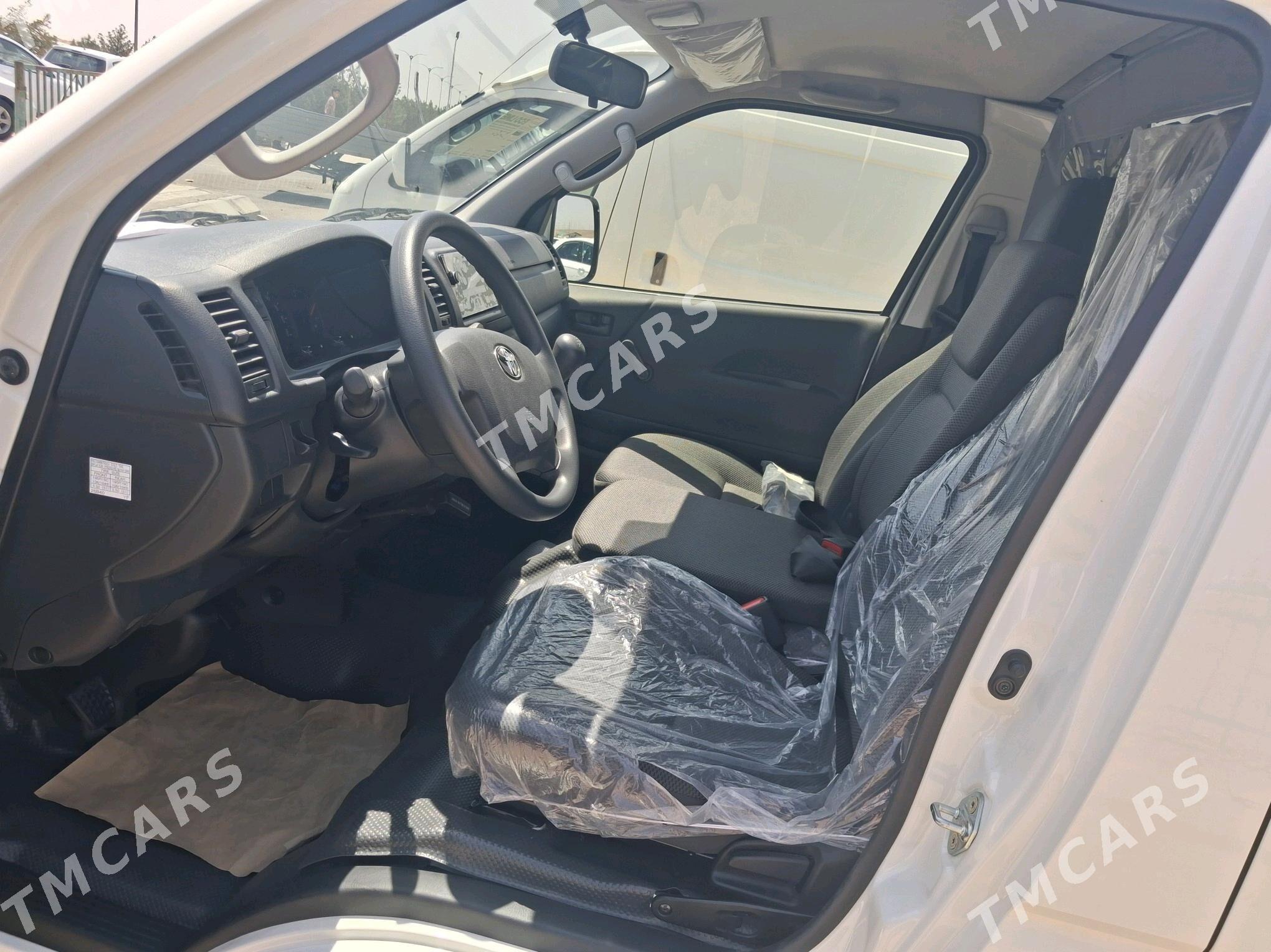 Toyota Hiace 2025 - 450 000 TMT - Aşgabat - img 5