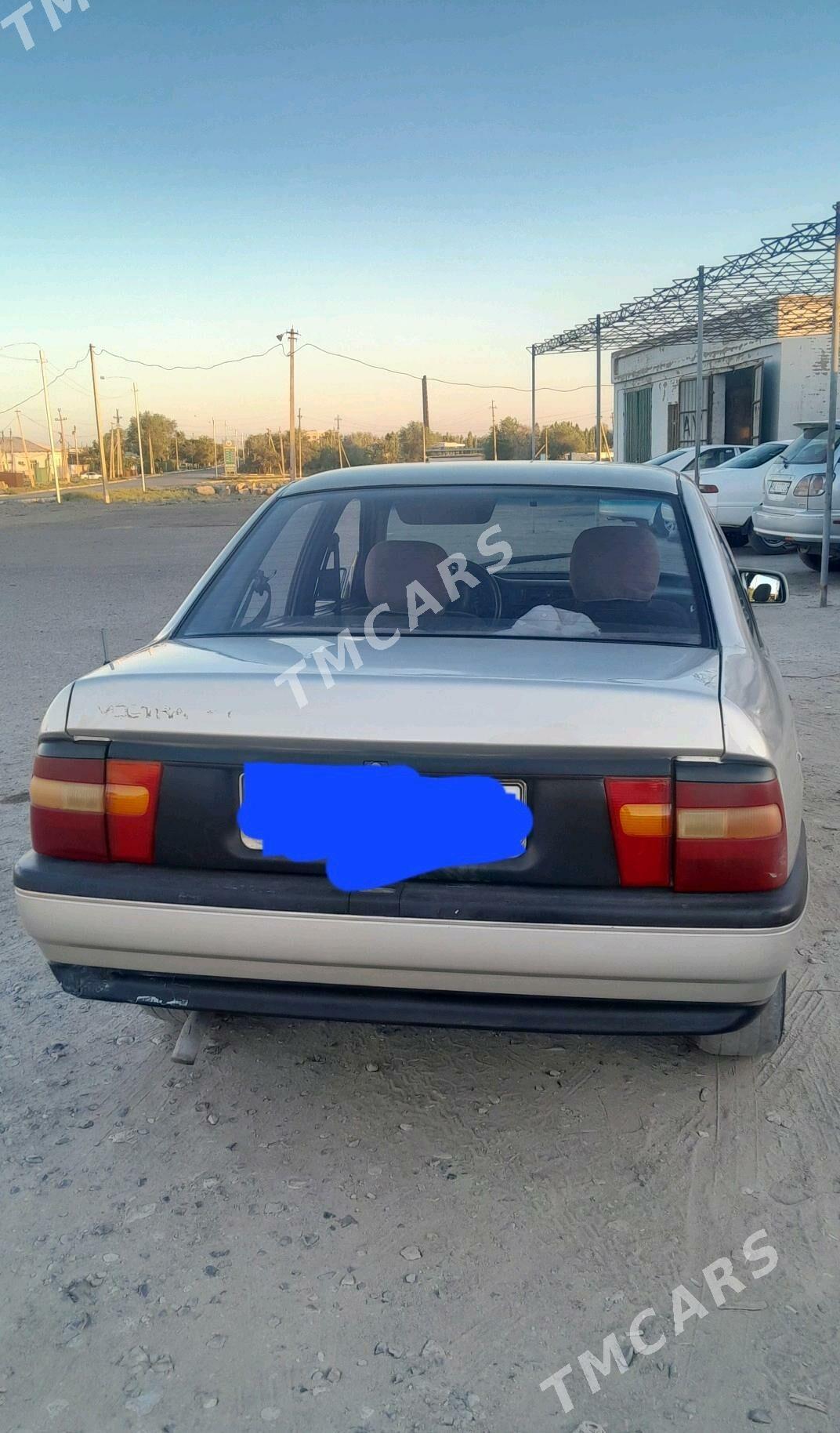 Opel Vectra 1991 - 36 000 TMT - Газаджак - img 2