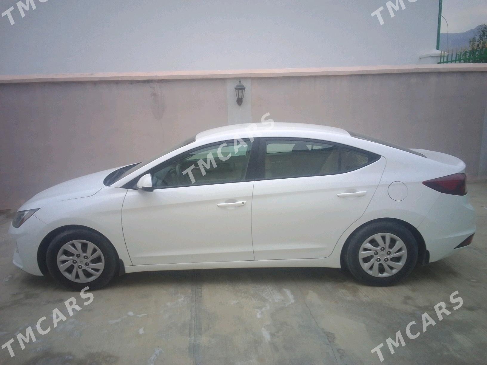Hyundai Elantra 2019 - 210 000 TMT - Анев - img 2