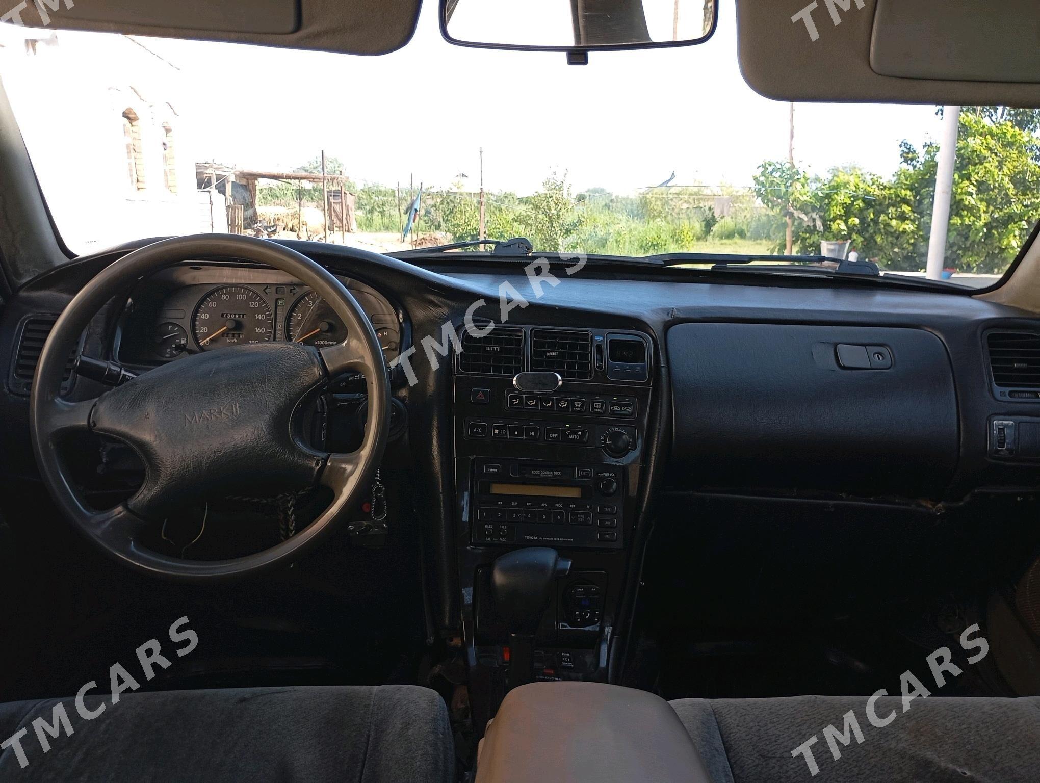 Toyota Mark II 1993 - 30 000 TMT - Мары - img 2